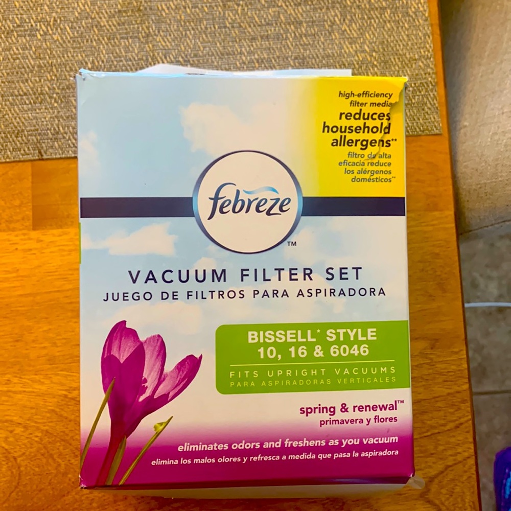 Brand new Bissel fabreze vacuum filter set.
